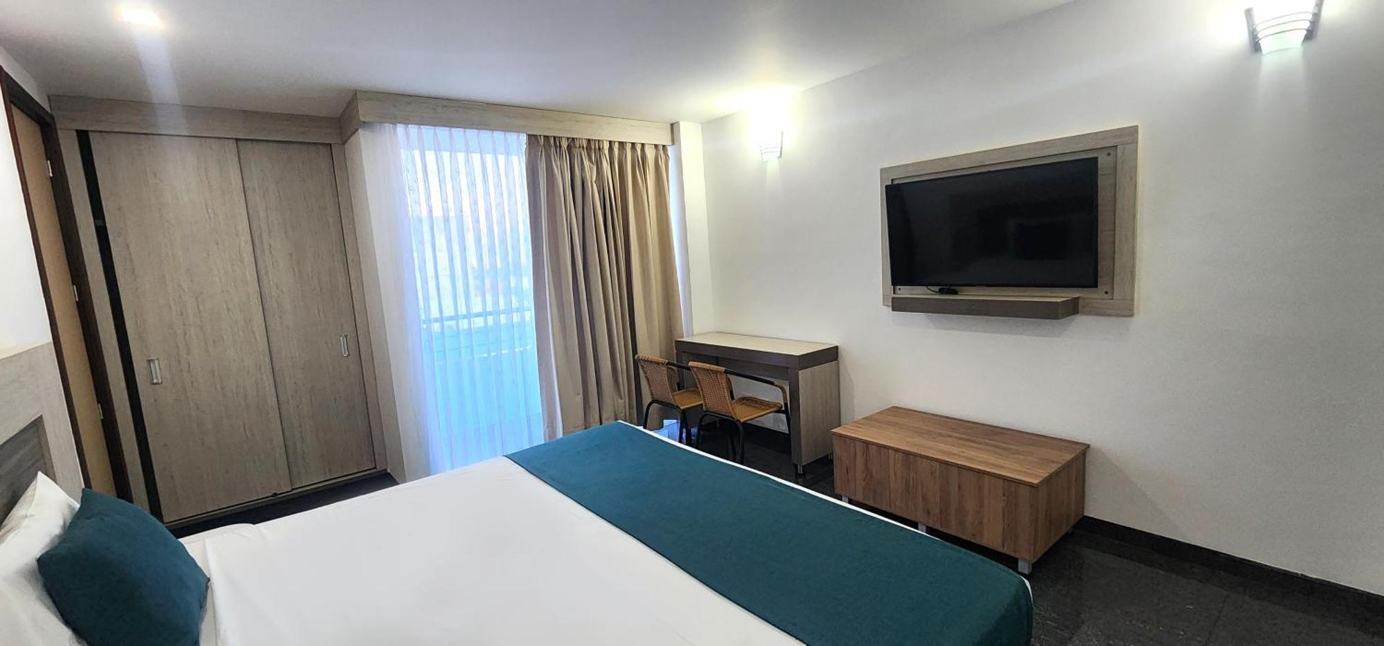Hotel Be Suites Cali Exterior foto