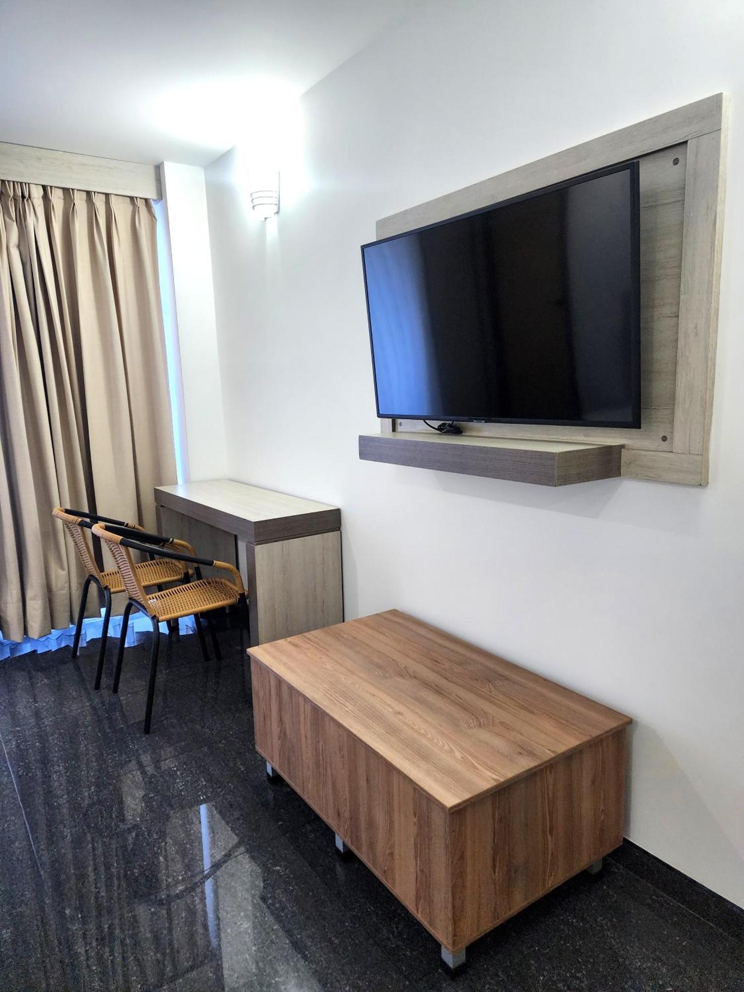 Hotel Be Suites Cali Exterior foto